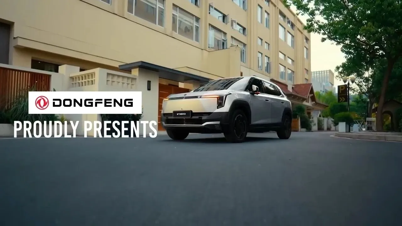 Silver Dongfeng VIGO SUV on a city street